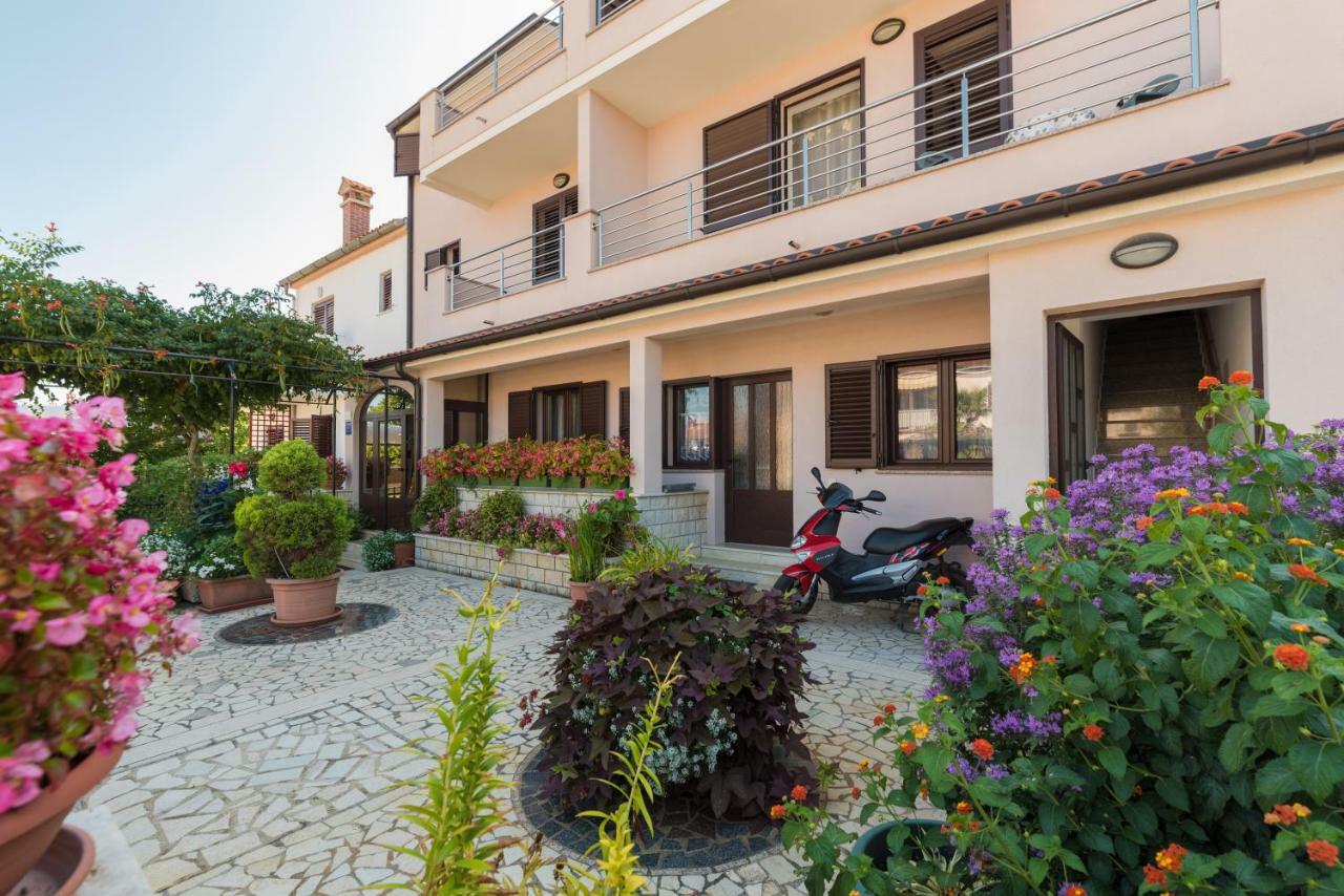Kamelija Apartment Rovinj Ngoại thất bức ảnh